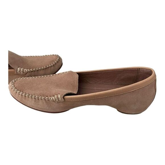 Donald J Pliner Women’s 5.5 Beige Loafers Driver in Beige Suede Slip On - Picture 9 of 10
